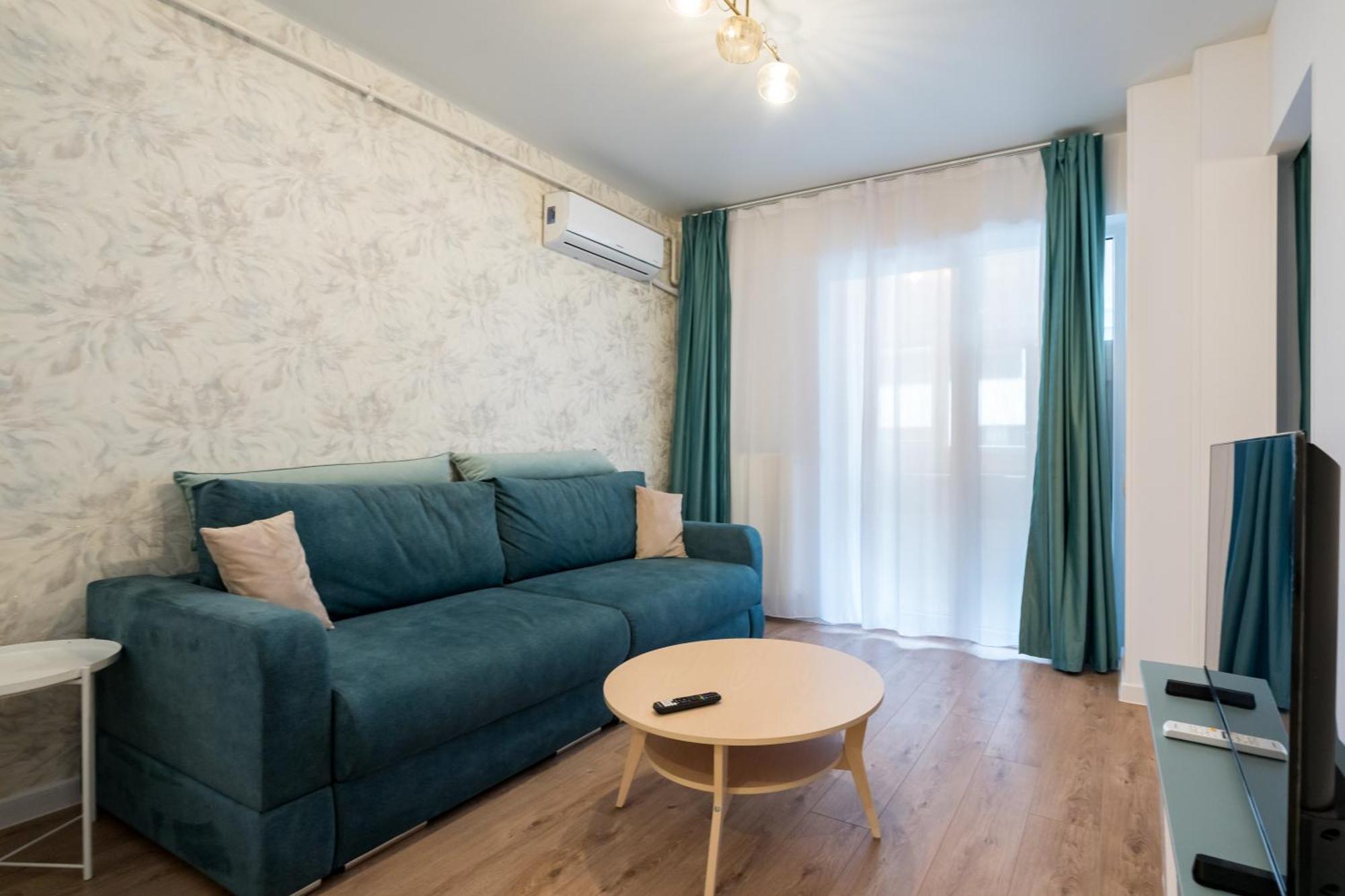 1025 Bucharest
