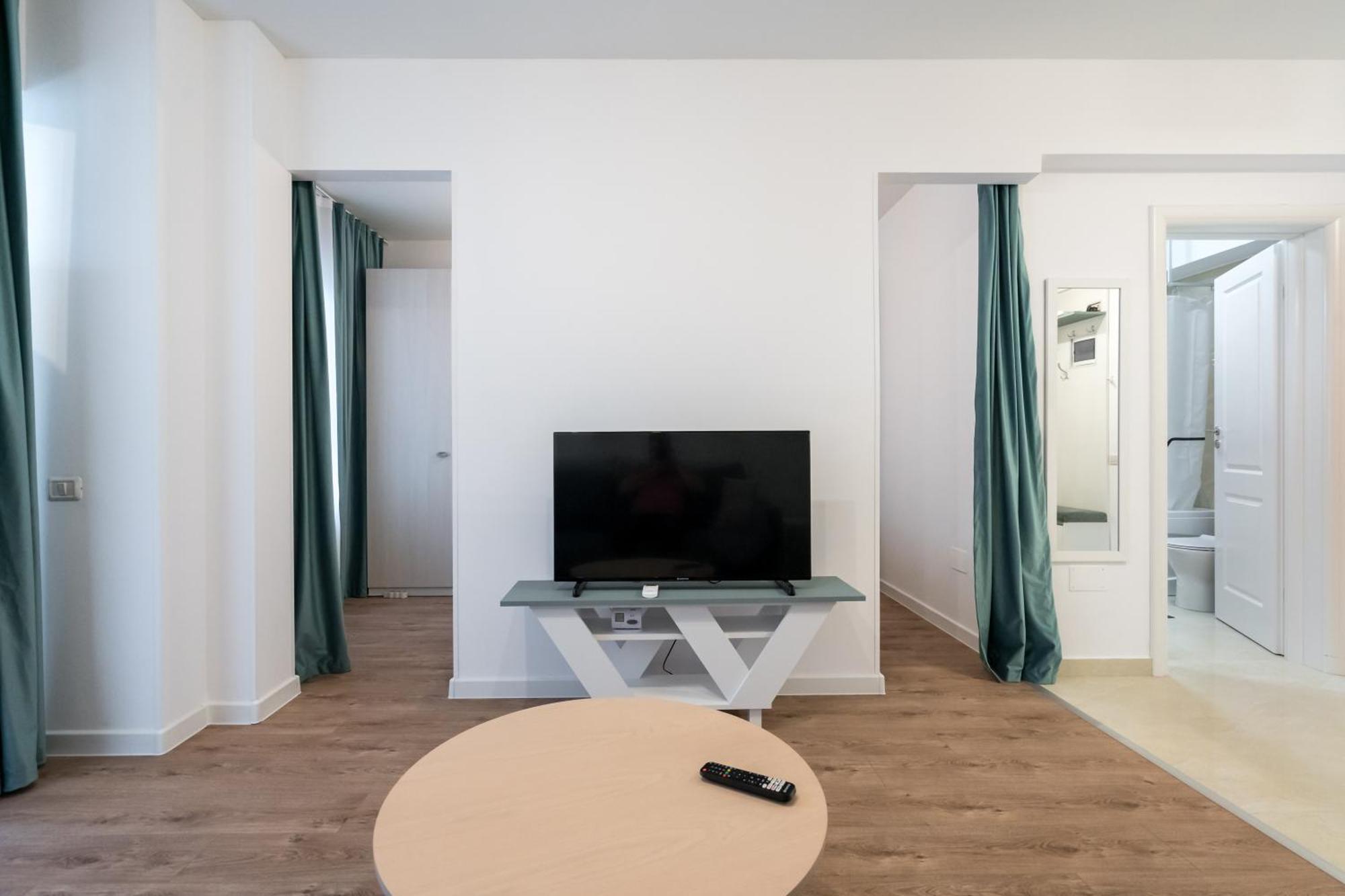 Apartament 1025 Bucureşti